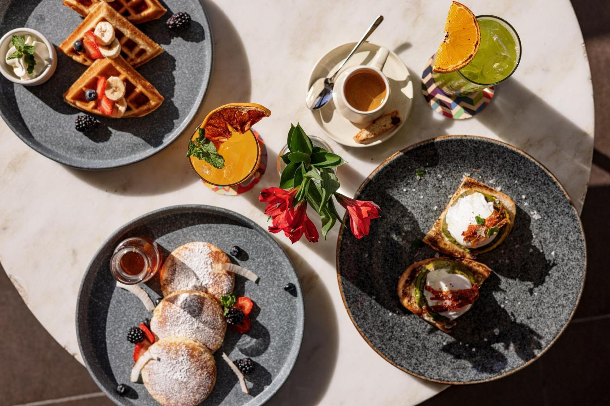 Bristol Panama, A Registry Collection Hotel エクステリア 写真 Breakfast at the Hotel