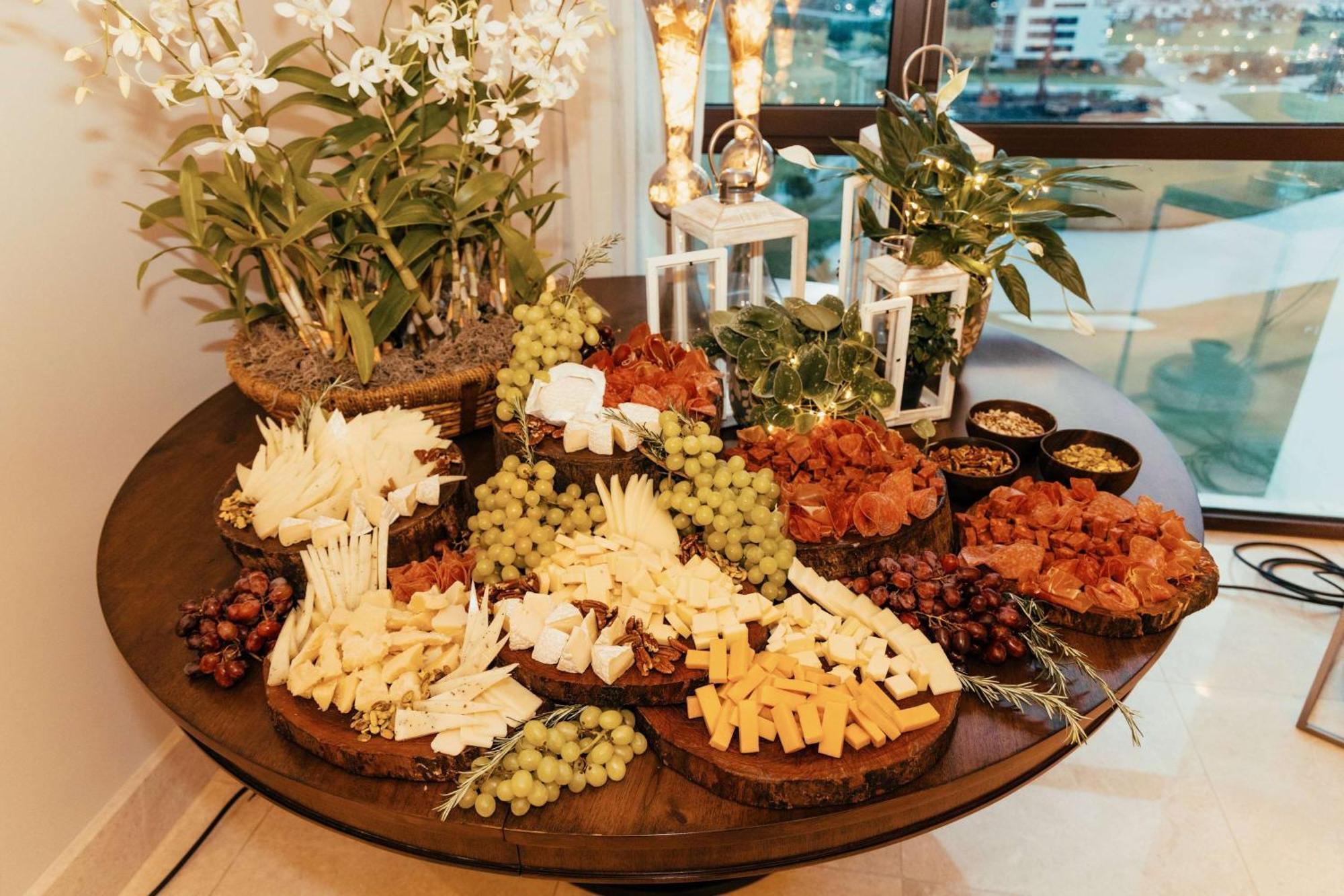 Bristol Panama, A Registry Collection Hotel エクステリア 写真 A cheese platter