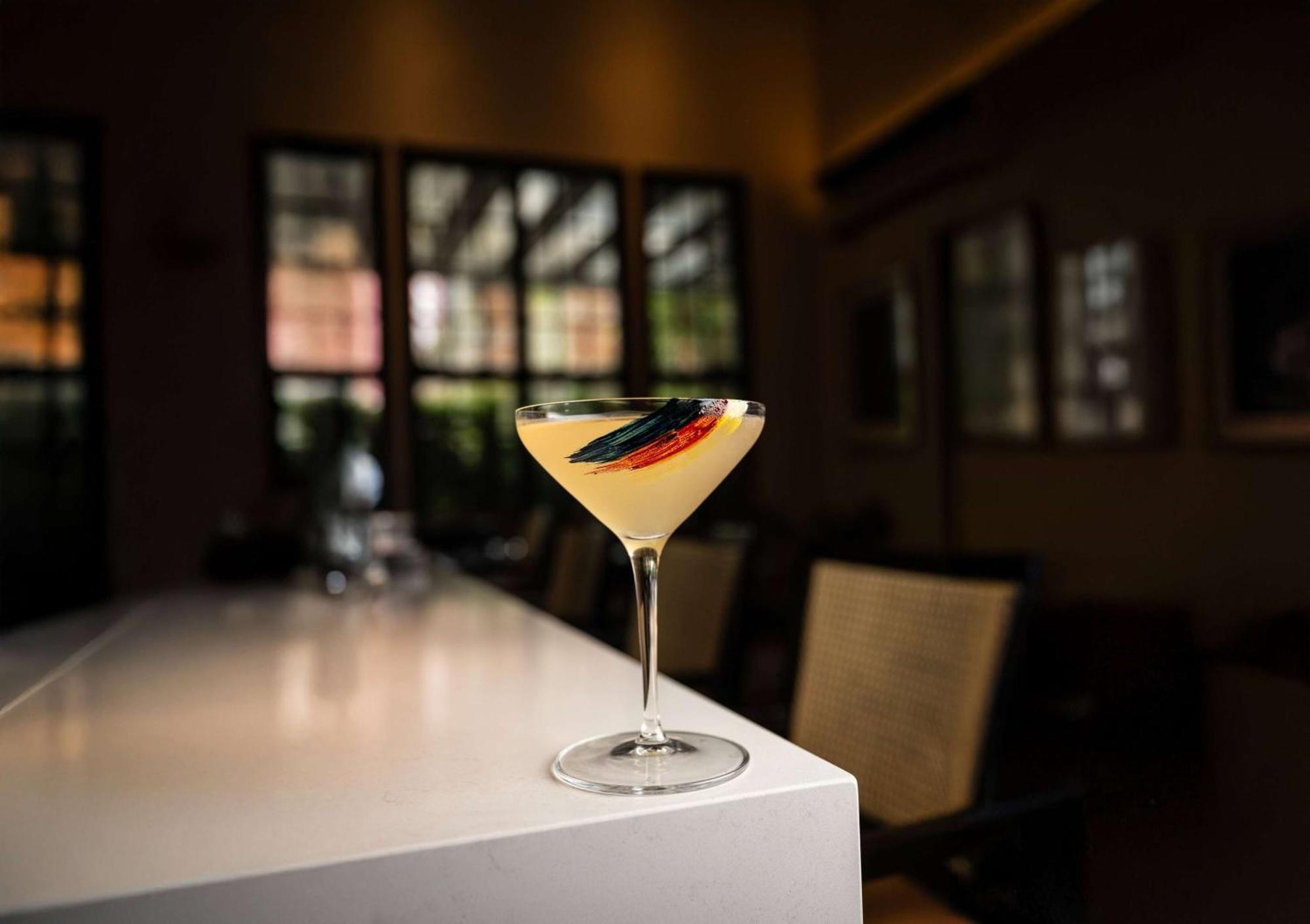 Bristol Panama, A Registry Collection Hotel エクステリア 写真 A cocktail at the bar